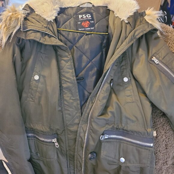 Girl's PSG Collection 1958 Outdoor Gear jacket- excellent condition - Picture 1 of 1